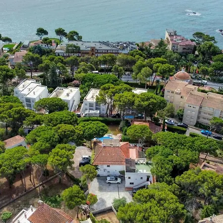 Con Terraza Y Vistas Al Mar Apartamento Calonge (Catalonia)